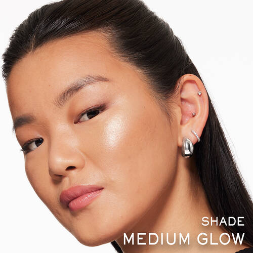 Teint Idole Ultra Wear C.E. Skin Transforming Highlighter